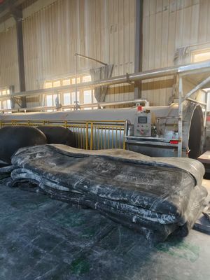 Máy phóng tàu túi khí 1,0m-35m Chiều dài cánh tay đơn / đôi 10-1000 tấn Năng lượng trọng lượng cho ngành công nghiệp đóng tàu