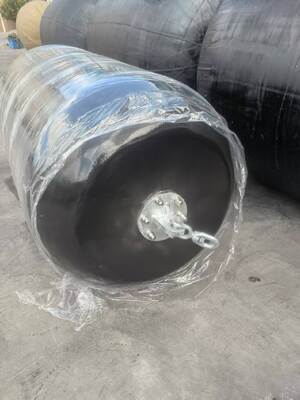 Đệm chắn bùn xốp nhồi trong thời gian 24 tháng D3.0m X L5.0m Độ lệch 60 Phần trăm Giải pháp bảo vệ bến tàu biển bền bỉ