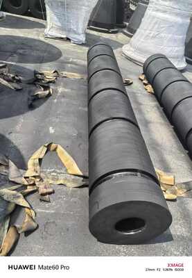 Abrasion Resistance Tugboat Roller Fenders Delivering Robust Dock Boat Protection With High Durability and Marine Safety