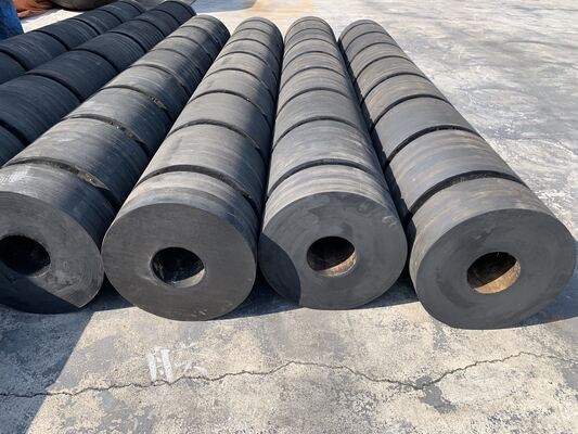 Được chứng nhận bởi PIANC Tấm chắn bùn tàu kéo có mức bảo trì thấp và kết cấu bền bỉ để bảo vệ neo đậu tàu kéo