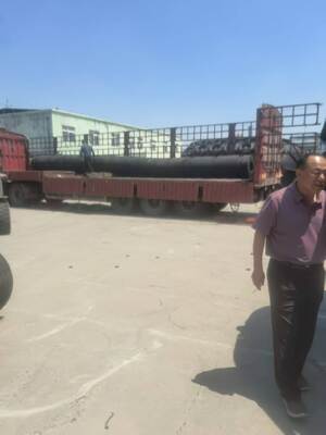 Được chứng nhận bởi PIANC Tấm chắn bùn tàu kéo có mức bảo trì thấp và kết cấu bền bỉ để bảo vệ neo đậu tàu kéo