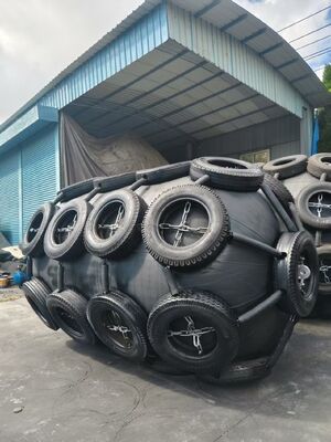 Quy trình đùn chắn bùn cao su biển Công nghệ áp suất cao Thiết kế 10 năm Tuổi thọ sử dụng
